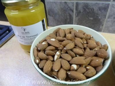 Amandes non emondees