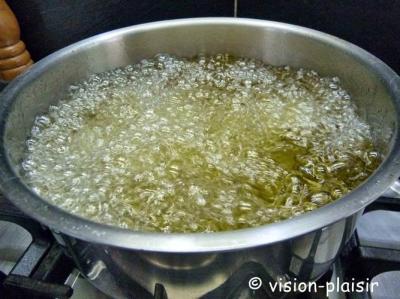Blanchir des pommes pont neuf