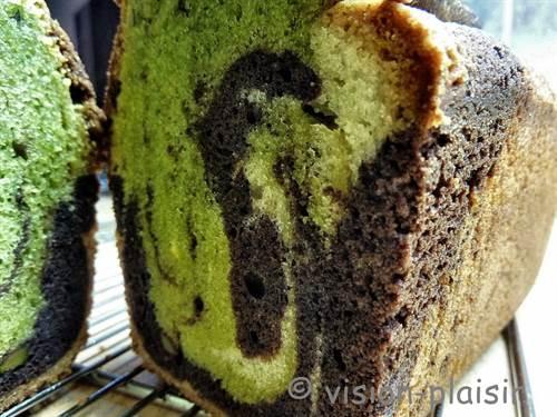 Mon cake marbré à la pistache,vanille et chocolat