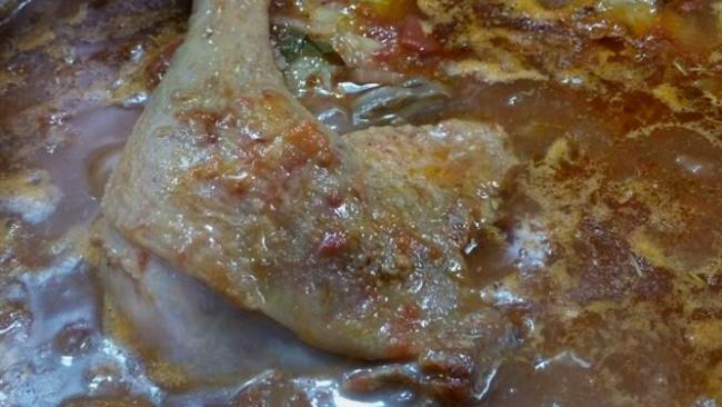 Cuisse de Canard à la Tomate : Recette Savoureuse et Facile