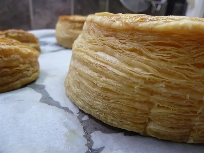 Fin de cuisson feuilletage bouchee a la reine