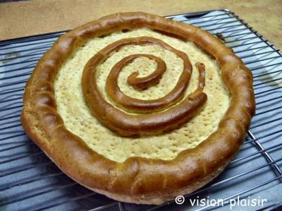 Fond e tarte st honore au praline et creme mascarpone