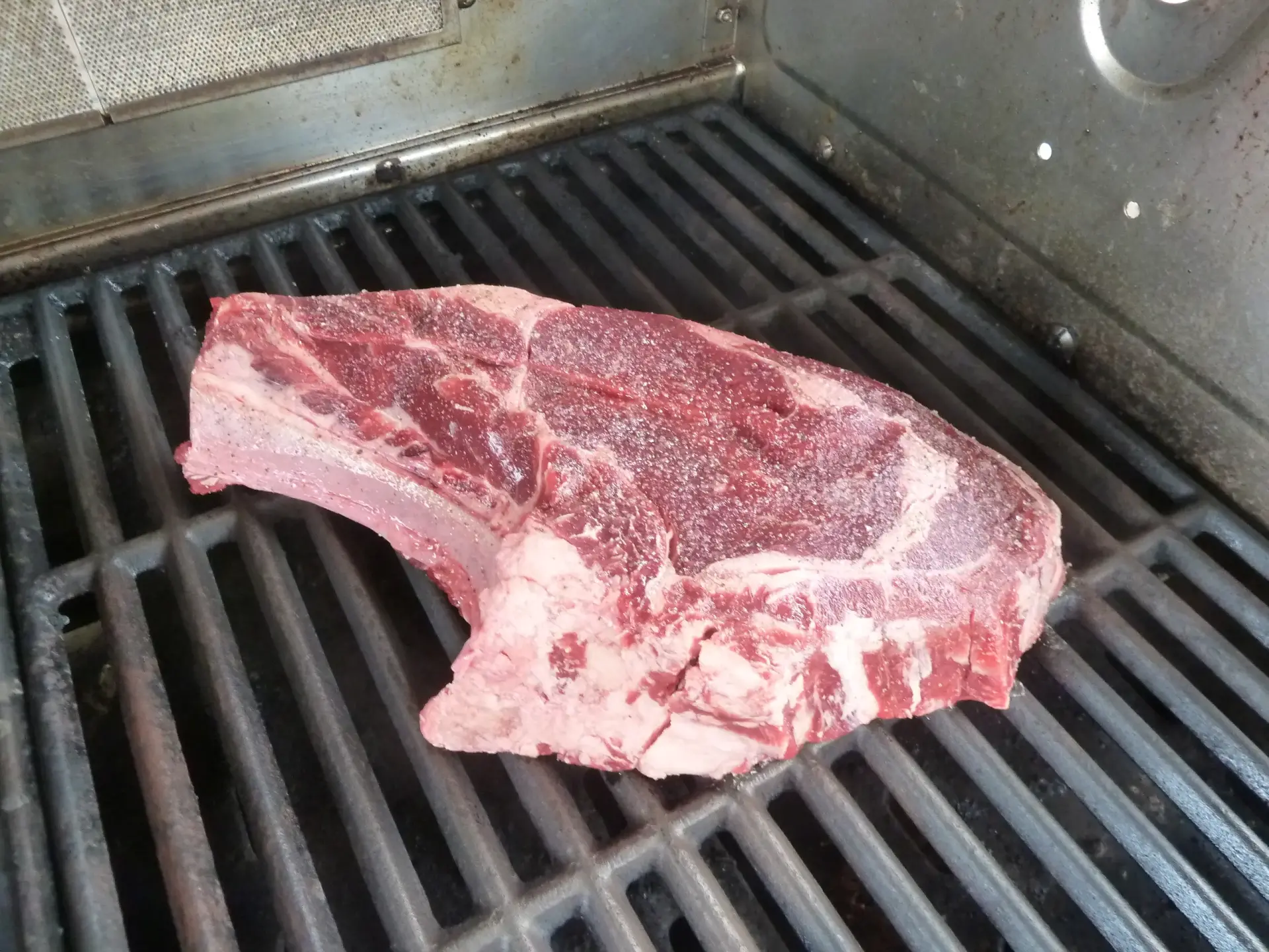 Grillage de la cote de boeuf