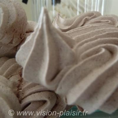 Meringue au cacao