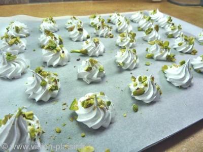 Meringues pistache chocolat