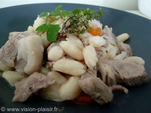 Mijote de porc et haricots blancs ail