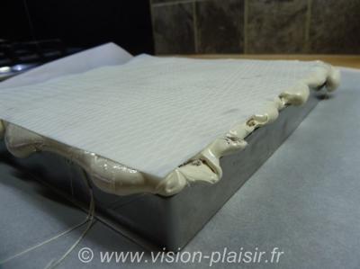 Moulage du nougat blanc