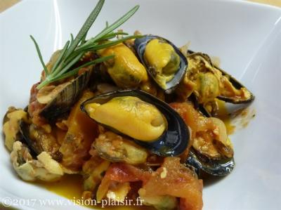 Moules a la tomate