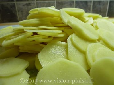 pommes boulangère cru