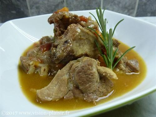 Blog de cuisine avec mon sauté d'agneau au romarin.