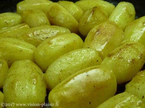 Blog de cuisine avec mes pommes de terre fondante. Le VLOG du plaisir gourmand.