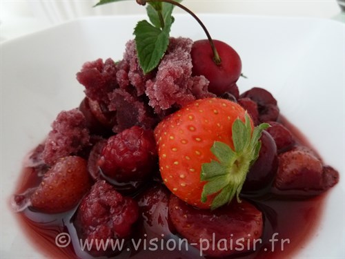 blog de vision-plaisir cuisine ►Soupe de fruits rouges ◄