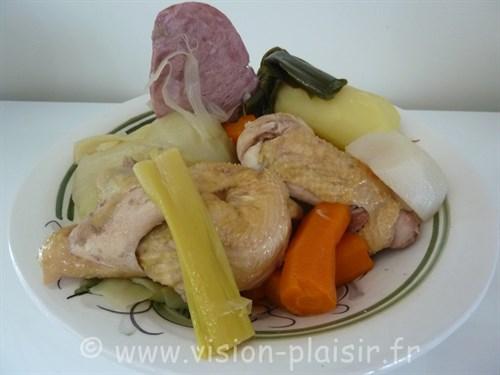 Pot-au-Feu de Poulet : Recette Traditionnelle et Réconfortante