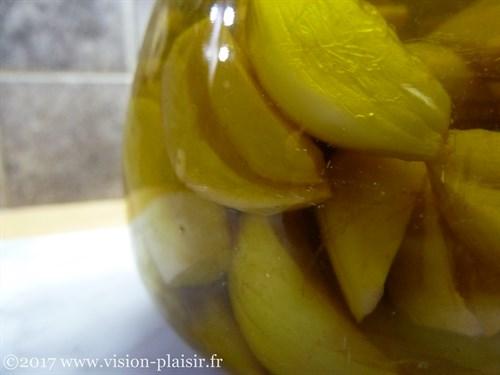 Blog de cuisine avec ma réalisation d'ail confit.