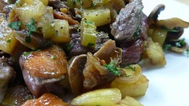 Poêlée d'Émincé de Bœuf aux Légumes et Origan : Recette Savoureuse
