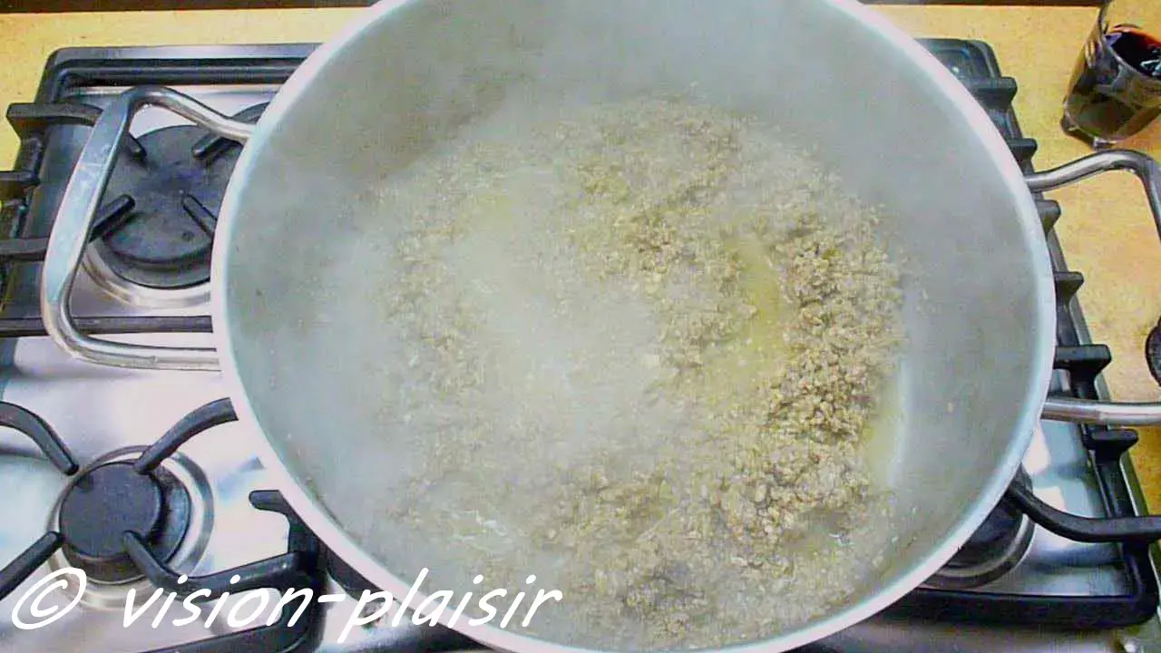 Preparation cuisson duxelles de champignons de paris