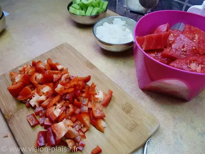 preparation-gaspacho-moules-resultat