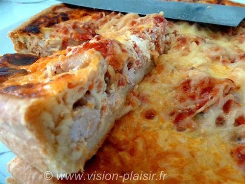 Ma tarte aux blancs de volaille et concassée de tomate.