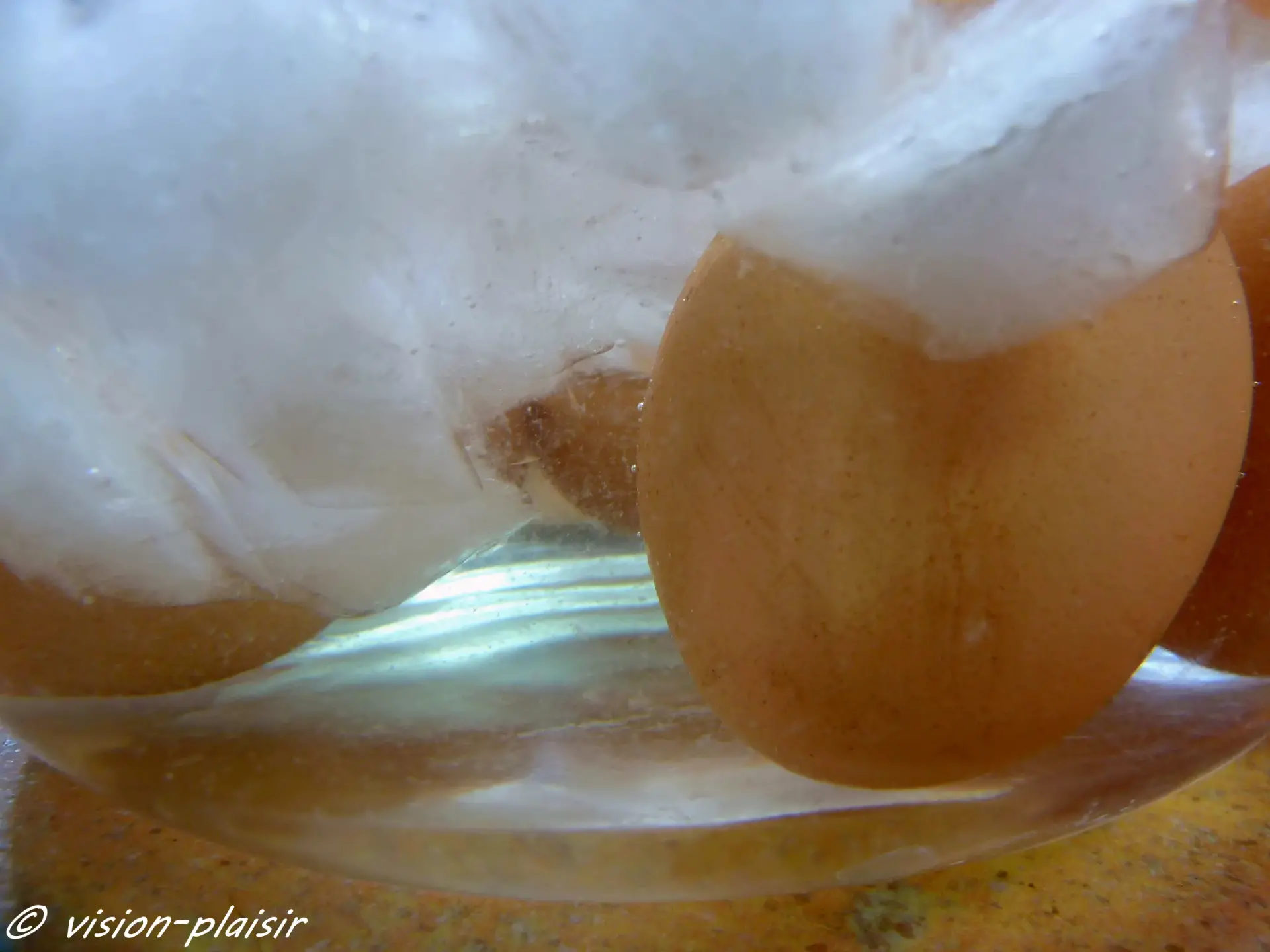 Refroidissement ecaler oeufs durs