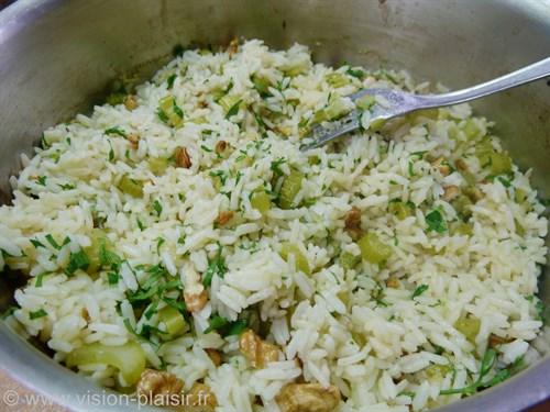 La confection du riz au céleri et noix