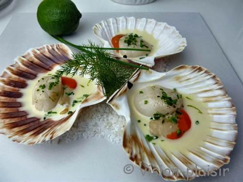 Nage de Saint-Jacques au Jus de Moule et Citron Vert : Recette Raffinée