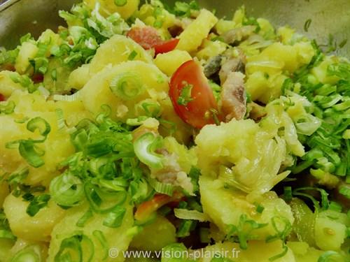 Salade de Harengs et Pommes de Terre : Recette Simple et Savoureuse