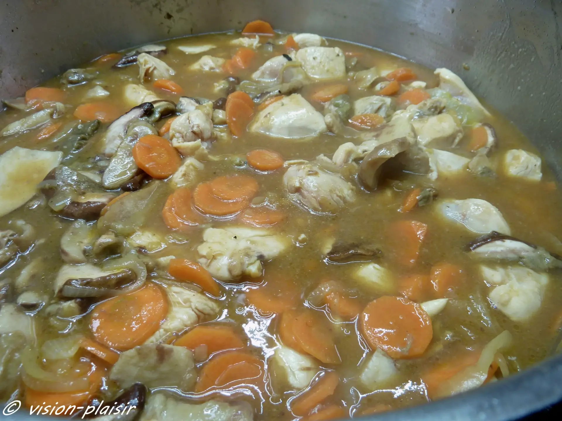 saute-de-poulet-aux-cepes