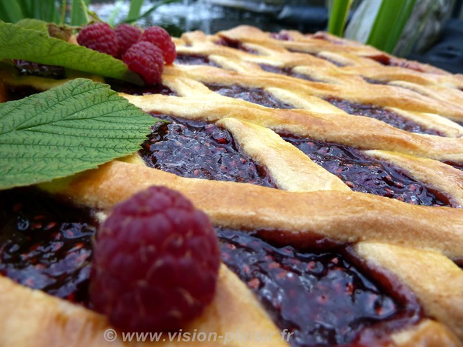 Tarte confiture de framboises fraiches