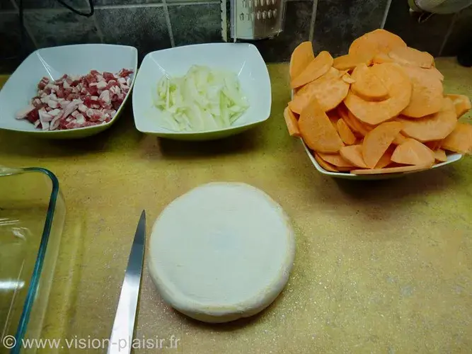 Tartiflette et ingredients