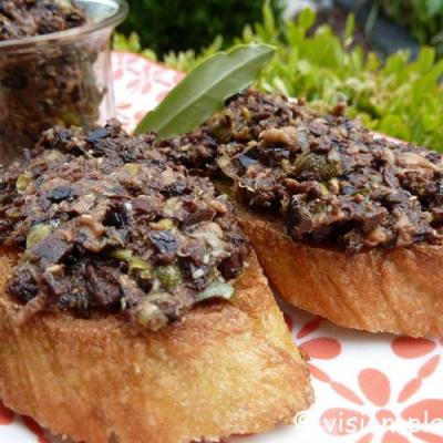 Tartines de tapenade